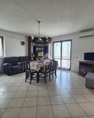5 LOCALI A COLLEFERRO