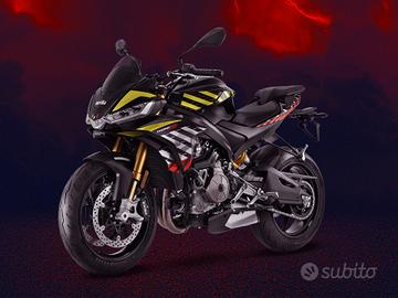 Aprilia Tuono 660