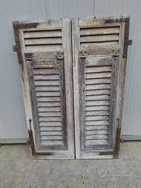 antiche persiane in legno