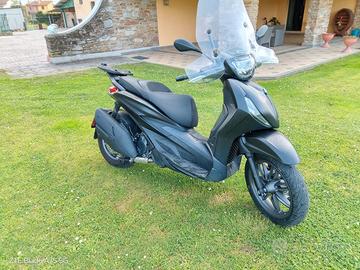 Piaggio Beverly 400 - 2023
