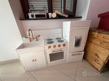 Cucina giocattoli per bambini