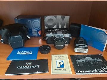 Olympus OM10 
