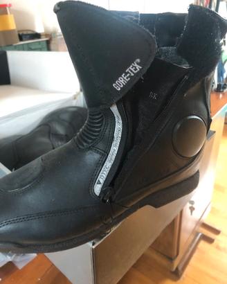 Stivali Dainese da moto in Goretex