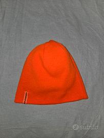 Cappello arancione