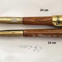 Due brunitoi in pietra d'agata, nuovi