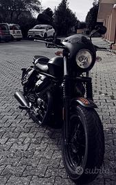 moto Guzzi V9 bobber 