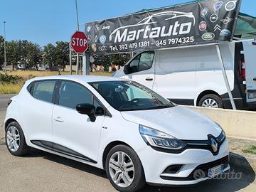 RENAULT CLIO MOSCHINO 1.5 HDI 75cv LED/NAVI/SES.PO