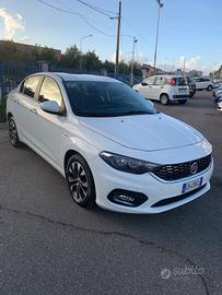 Fiat Tipo 1.6 Mjt 4 porte Lounge