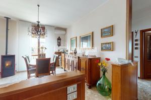 Trilocale con mansarda e balcone