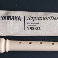 Flauto Yamaha Soprano/Descant YRS-23