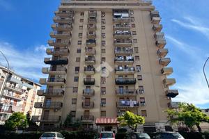 4 LOCALI A PALERMO