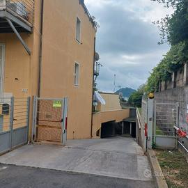 Box Albenga, via Michelangelo. 13 H