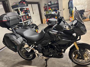 Triumph tiger 1050- 2011 tris valige triumph