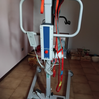 Sollevatore elettrico per allettati