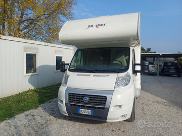 Camper mansardato elnagh