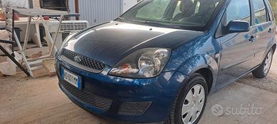 Ford Fiesta 1.4tdci 68cv bassi consumi