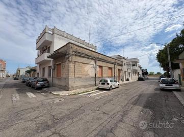 CASA INDIPENDENTE A BRINDISI