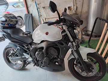 naked