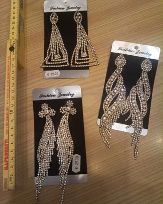 Orecchini pendenti strass