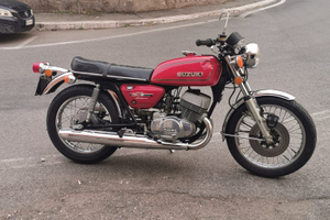 Suzuki gt 500