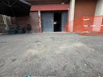 Roma - colle salario- locale commerciale