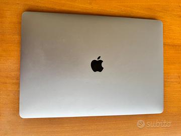 Macbook pro 15 late 2016