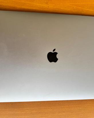 Macbook pro 15 late 2016