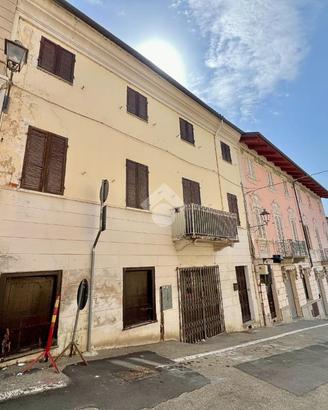 CASA SEMINDIPENDENTE A CASTELNUOVO DON BOSCO