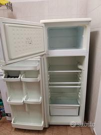Frigorifero con Freezer – 👍🏽 condizioni