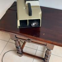 Proiettore per diapositive vintage