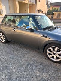 mini 1600 benzina