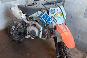MOTO YCF 88