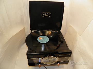 Giradischi con radio Cat