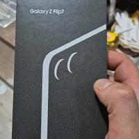 Samsung z flip 7 256gb