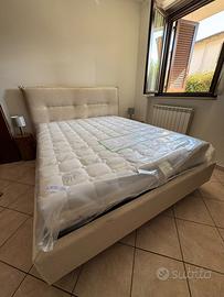 Letto matrimoniale