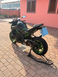 Kawasaki z900 2023