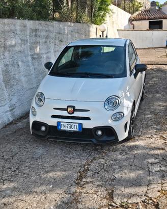 Abarth 595 competizione