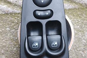 interruttore alzacristalli lancia Ypsilon 