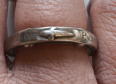 anello rosario Cesare Paciotti misura 17