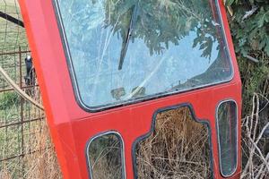 Parabrezza per trattore paravento