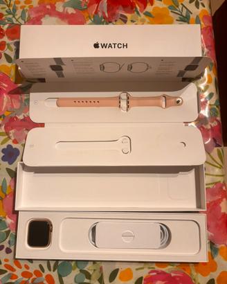 Apple Watch SE 40 mm