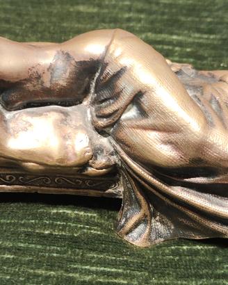 Statuetta in bronzo 