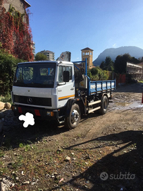 Mercedes atego 1517 macchina operatrice con gru