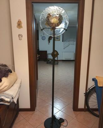 lampada da terra e lampadario