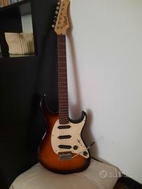 Set Chitarra Elettrica Cort G200 + Amplif. Boss 