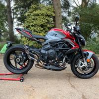 MV Agusta Brutale 800RR