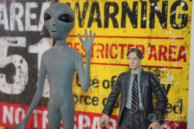 UFO AREA 51 - X FILE