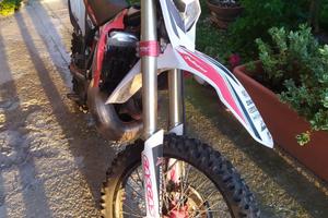 Gas gas ec300 2t 2011