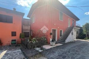 3 LOCALI A BOVEZZO