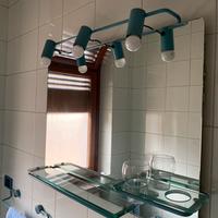 Soecchio bagno  e avcessori